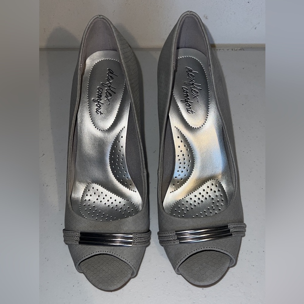 Grey suede heels